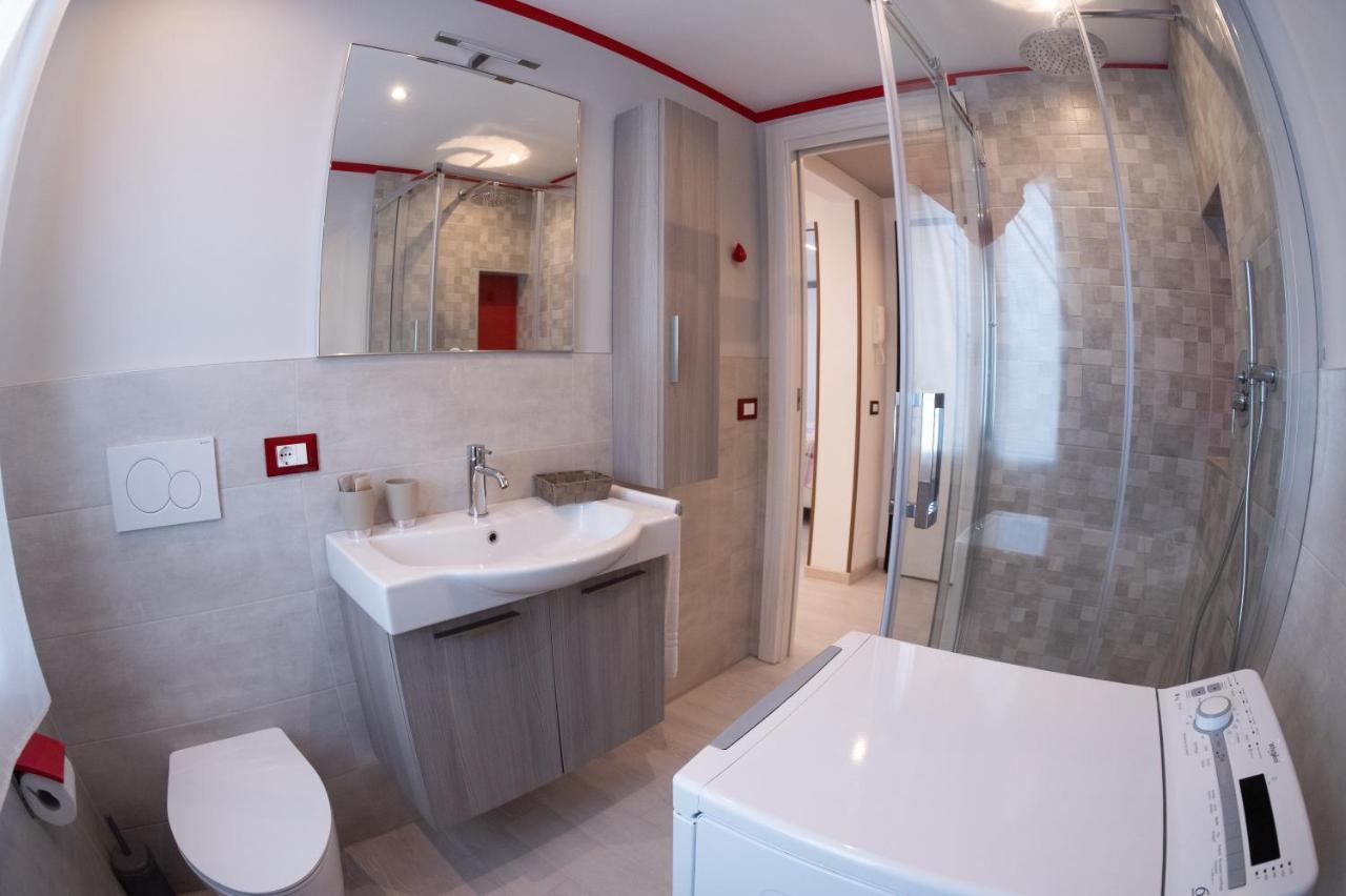 Appartamento Vale Mare Vista Canale คิออกเจีย ภายนอก รูปภาพ
